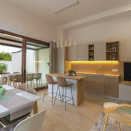 Villa Le Tia By Istrialux *